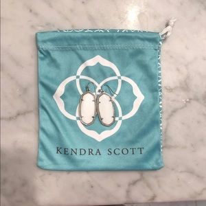 Kendra Scott Elle earrings